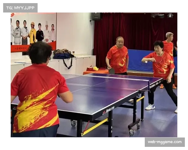 社区乒乓球友谊赛火热举行，居民教师组队感受全运氛围