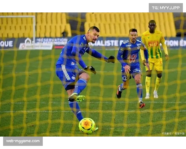 斯特拉斯堡客场取胜,图卢兹深陷降级区 斯特拉斯堡客场取胜,图卢兹深陷降级区